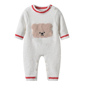 <span class=keywords><strong>Pijama</strong></span> de Forro Polar para Bebé Recién <span class=keywords><strong>Nacido</strong></span>, Mono de Punto Suave con Bordado de Oso, Ribete Rojo, Manga Larga, para Niño <span class=keywords><strong>y</strong></span> Niña, Otoño Invierno - Product Image 1