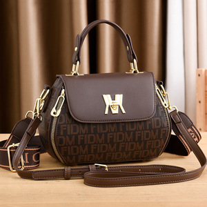 Women's tote bag summer <b>small</b> PU messenger <b>backpack</b> with zipper closed street trend style wholesale - Product Image 5