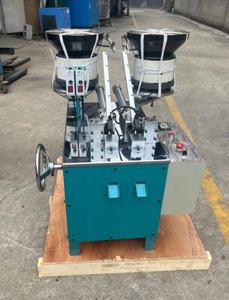 Machine de débavurage automatique à double rail pour curseurs de <span class=keywords><strong>fermeture</strong></span> éclair KYY, machine de fabrication de fermetures éclair, équipement pour curseurs de <span class=keywords><strong>fermeture</strong></span> éclair - Product Image 5