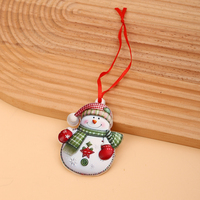 Maßgefertigte Harz-Weihnachtsbaum-Anhänger Cartoon-Weihnachtsfiguren-Ornamente Feiertagsdekoration Geschenk Souvenir