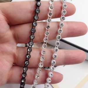 Chaîne de strass 2,5-5 mm à une rangée, <span class=keywords><strong>fil</strong></span> de garniture cousu à la main, chaîne de diamants pour accessoires vestimentaires, décorations de mariage DIY - Product Image 2