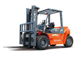 Montacargas Diésel Usado HELI de 10 Toneladas CPCD100 Equipado con Motor ISUZU, Envío Gratuito y Entrega Rápida - Product Image 4