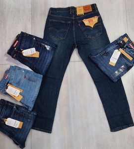 Jeans droits pour hommes grandes tailles de qualité supérieure, en denim uni, délavé moyen à foncé, pour usage quotidien décontracté, disponibles à la vente - Product Image 6