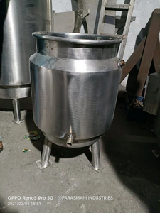 Tanque de Agua Vertical Automático de Acero Inoxidable SS304 de 1000L, 2000L, 5000L, 10000L para Almacenamiento de Nitrógeno Líquido y Leche - Product Image 2