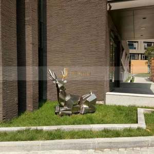 ANW4794 Escultura Artística de Acero Inoxidable Personalizada Estilo Art Deco que Combina Estilo, Precisión y Belleza - Product Image 6