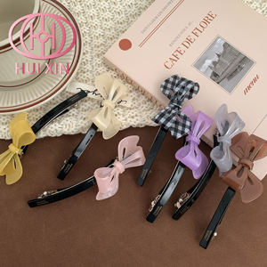 Usine En Gros Petite Barrette À <span class=keywords><strong>Cheveux</strong></span> Filles Bowknot Acrylique Pinces À <span class=keywords><strong>Cheveux</strong></span> pour <span class=keywords><strong>Cheveux</strong></span> Fins Coréen Barrette Clips Épingle À <span class=keywords><strong>Cheveux</strong></span> - Product Image 1