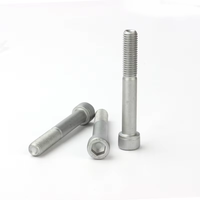 Vis à tête cylindrique à six pans creux moletée en acier allié DIN 912 Grade 10.9 avec revêtement Dacromet