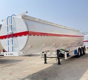 Nouveaux camions-citernes de 45 m pour le transport de pétrole, d'essence et de diesel en Tanzanie, véhicules de transport, semi-remorques à réservoir en acier au carbone/acier inoxydable, Dongfeng - Product Image 4