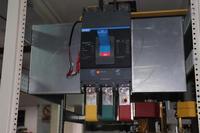 Régulateur de tension automatique triphasé à induction immergée dans l'huile 2000KVA