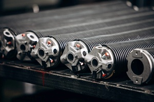 Nhà để xe cửa mùa xuân Kích thước nhà máy chuyên nghiệp tùy chỉnh chất lượng cao cắt cửa nhà để xe phần cứng lò xo xoắn - Product Image 3