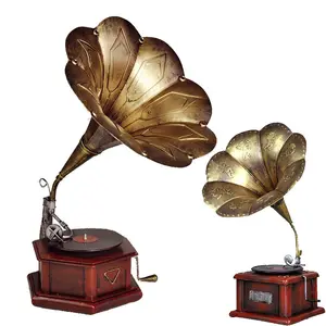 Personnalisé Style Européen Rétro Phonographe Modèle Artisanat Ornements En Gros Fer Matériel Gramophone Sculpture Décor À La Maison