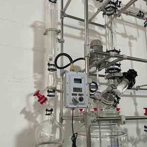 Lò phản ứng chưng cất thủy tinh đa chức năng 100L để phân đoạn và thu hồi dung môi - Product Image 3