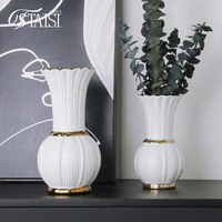 V374 petit vase de luxe en céramique de porcelaine nordique or blanc design de style moderne vase de table ou de sol pour mariage décor de Pâques