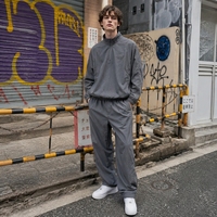 Survêtement technique haut de gamme pour homme en nylon froissé anthracite, coupe-vent à demi-zip et pantalon de survêtement à passepoil contrastant, fournisseur de vêtements personnalisés