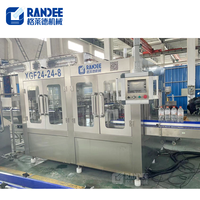 Ligne de production complète de mise en bouteille automatique de liquides, machine de remplissage de bouteilles, machine de production de remplissage d'eau minérale pure
