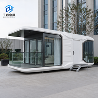 Vente en gros et personnalisation de maisons capsules intelligentes pour la vie urbaine intelligente et le développement touristique