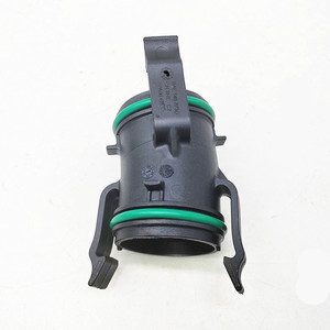Tuyau d'interface de turbocompresseur Volkswagen 04E145875 EA211 en plastique pour remplacement et réparation - Product Image 3