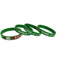 Bracelet en silicone personnalisé imprimé CMJN, vert et rouge du Sénégal, pour la promotion d'événements (vente en gros)