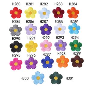 Offre Spéciale Prix de Gros Écussons en Feutre Brodés Thermocollants Motif Tournesol Coloré de 5 cm (2 Pouces) pour Décoration DIY - Product Image 2