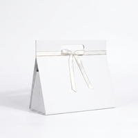 Caja de Regalo de Cartón Rígido Elegante y Portátil de Alta Gama con Cierre Magnético Personalizable para Accesorios de Moda y Cinturones, MOQ Bajo