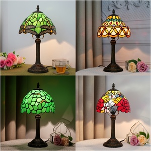 Bestseller Maßgefertigte Tiffany-Tischlampe für Hotel Schlafzimmer Nachttisch Wohnzimmer Dekoration Beleuchtung Minimalistische Schreibtischleuchten - Product Image 2