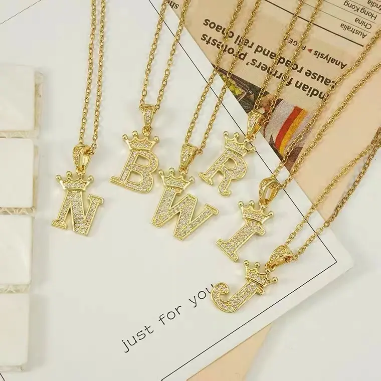 Hot selling Crown 26 English Letter Necklace for Women Simple and Fashionable Personality Letter Pendant Neckchain