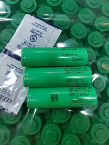 Batterie cylindrique à semi-conducteurs 21700 50S/<span class=keywords><strong>50G</strong></span>/50E/58E/45T/40T 5800 mAh 3,6 V 300 cycles pour <span class=keywords><strong>Samsung</strong></span> 50S 35E 30Q 25R - Product Image 3