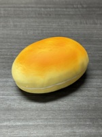 Mainan Squishy Roti Imitasi Tekstur Lembap Realistis Bahan PU Slow Rising Lucu untuk Menghilangkan Stres
