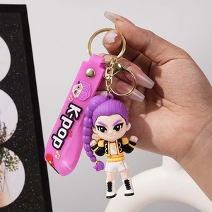 Adorable Llavero de Dibujos Animados de Música K-pop, Colgante 3D con Cierre de Langosta Dorado para Decoración de Bolsos y Mochilas, Regalos y Recuerdos de Fiesta - Product Image 4