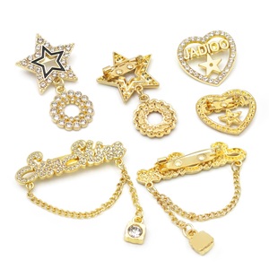 Broches de marque de luxe pour femmes Broche strass mode Argent Or Alliage Bijoux Perles Métal Broche hijab personnalisée - Product Image 4