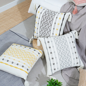 Funda <span class=keywords><strong>de</strong></span> Almohada Decorativa Boho <span class=keywords><strong>de</strong></span> Tejido <span class=keywords><strong>de</strong></span> Poliéster con Borlas - Product Image 2