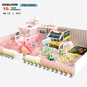 Aire de jeux intérieure en forme de château bleu et rose, labyrinthe pour enfants, équipement de parc d'aventure pour aire de jeux intérieure - Product Image 4