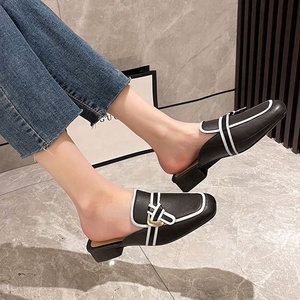 Sandales en peluche tendance pour femmes avec talon, mules pour femmes, chaussures Mary Jane pour femmes, chaussures plates classiques pour femmes, sandales à enfiler - Product Image 2