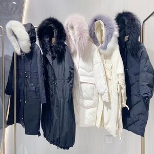Automne hiver longue doudoune <span class=keywords><strong>chaude</strong></span> femmes moelleux Parka lâche canard bouffant manteau 2025 véritable col <span class=keywords><strong>de</strong></span> fourrure <span class=keywords><strong>de</strong></span> renard 90% - Product Image 4
