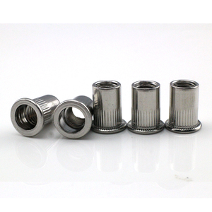 Tuercas de <span class=keywords><strong>remache</strong></span> de <span class=keywords><strong>acero</strong></span> <span class=keywords><strong>inoxidable</strong></span> 304, <span class=keywords><strong>acero</strong></span> al carbono o <span class=keywords><strong>acero</strong></span> <span class=keywords><strong>inoxidable</strong></span>, <span class=keywords><strong>tuerca</strong></span> de <span class=keywords><strong>remache</strong></span> Nutsert con cuerpo moleteado - Product Image 5