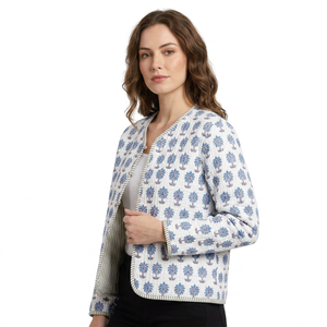 Chaqueta de Mujer, 100% Algodón, Suave al Tacto, Cuello en V, Manga Larga, Diseño Floral, Reversible, Secado Rápido, Largo Regular - Product Image 1