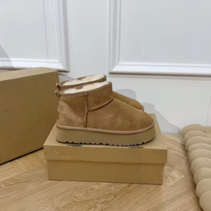 <span class=keywords><strong>Botas</strong></span> Uggs de <span class=keywords><strong>Plataforma</strong></span> Cálidas de Invierno de Gamuza de Vaca Nuevas Personalizadas 2025 para Mujer con Logotipo, Botines Uggs Tazz para Mujer - Product Image 4