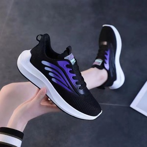Zapatos de <span class=keywords><strong>Mujer</strong></span>, Nuevas <span class=keywords><strong>Zapatillas</strong></span> Deportivas Ligeras de Moda, Zapatos Deportivos Blancos Casuales al por Mayor para Estudiantes - Product Image 3