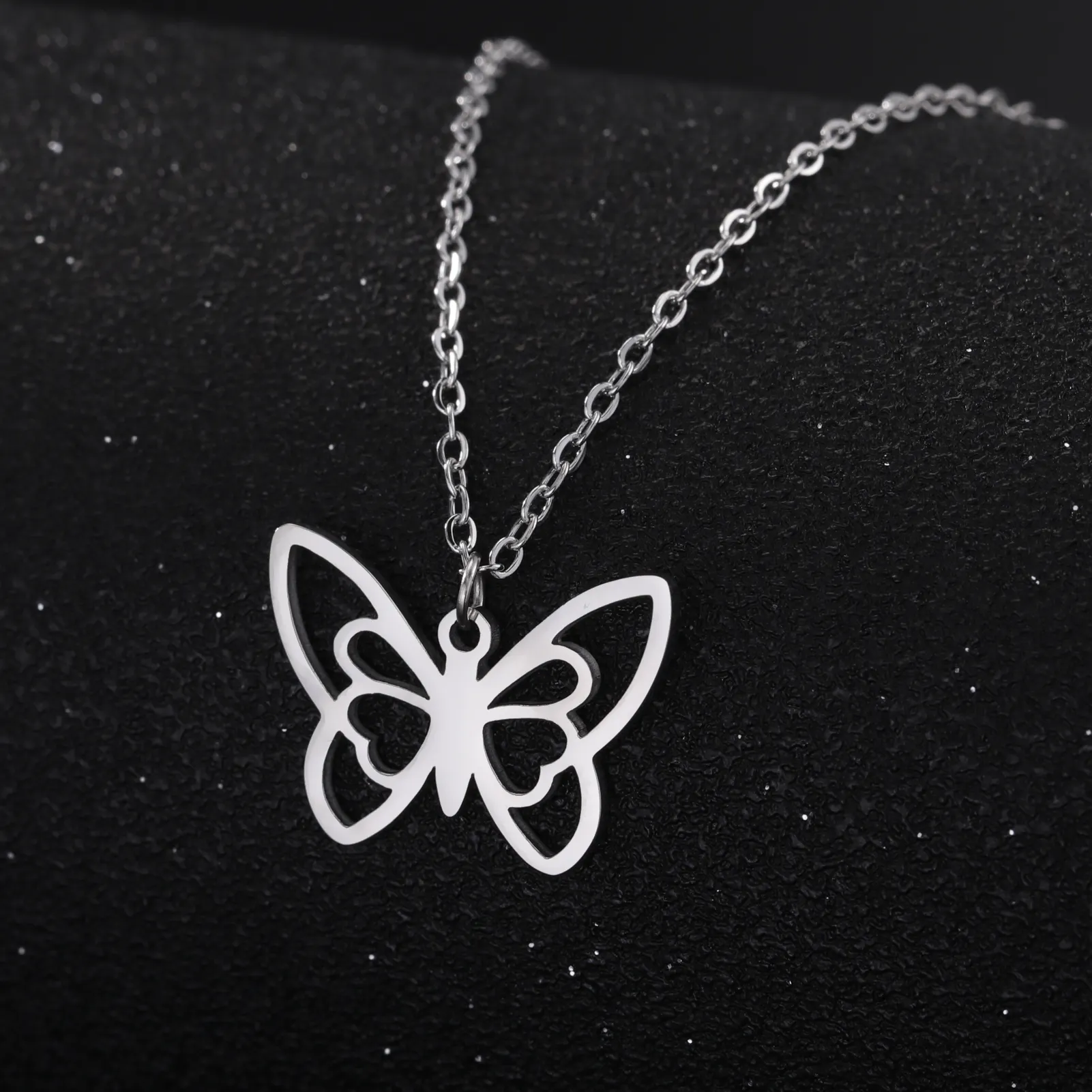 Cute Hollow Out Butterfly Pendant Necklace Stainless Steel Real 18k Gold Plated Butterfly Charm Jewelry Gifts For Women