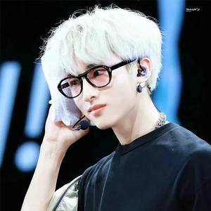 Nouvelles lunettes de soleil Gm à monture ovale rose pour femmes, protection UV400, type 3, pare-soleil en matériau PC, monture noire, style Y2k, aviateur rétro - Product Image 4