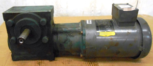 Nieuwe Originele Industriële Motor VM3554 15 PK TIGEAR 2 Reductiekast 26S20R 201 PLC Programmeercontroller - Product Image 2