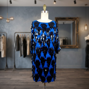 Robe de soirée élégante noire à fleurs avec manches longues en tulle, écologique, longueur maxi, pour événements spéciaux et fêtes - Product Image 1