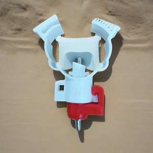 Abreuvoir à Clip en Polypropylène et Acier Inoxydable 304 Économique pour Poulets de Chair et Poules Pondeuses – Élevage Agricole Efficace - Product Image 1