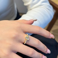 Bague de cocktail de luxe en argent sterling 925 personnalisée OEM/ODM avec pierre précieuse bleue taille poire et halo de diamants, plaquée rhodium, pour femme