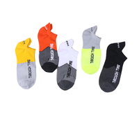 Chaussettes de sport pour hommes tricotées personnalisées Chaussettes de course à fort amortissement avec logo