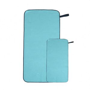 Serviette de sport de haute qualité avec capuche pour banc de musculation - Product Image 2