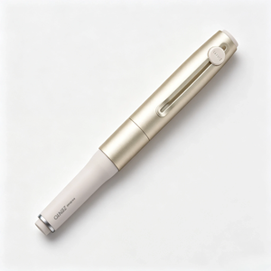 Bolígrafo Uni Uniball ZENTO Signature Modelo 0.38mm, Cuerpo Metálico Plateado Mate, Tinta Negra, Origen Japón, Uso Escolar y de Oficina, Unisex - Product Image 2