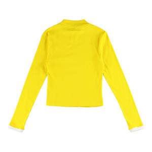 Camiseta Deportiva Corta de Cuello Alto Acordonado Tommy Hilfiger para Mujer, Color: Amarillo |   100% Auténtico - Product Image 3