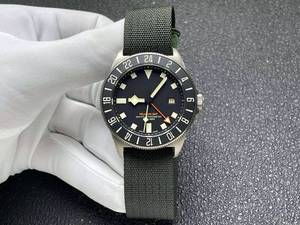 Reloj Mecánico Multifuncional para Hombre con Movimiento TD GMT, Diámetro de 42 mm, Grosor de 13 mm, Anillo Exterior Giratorio Bidireccional - Product Image 2