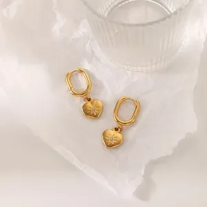 Boucles d'oreilles pendantes pour femmes Zyo, très vendues, en acier inoxydable 316L, avec zircon en forme de cœur, boucles d'oreilles Huggies - Product Image 3